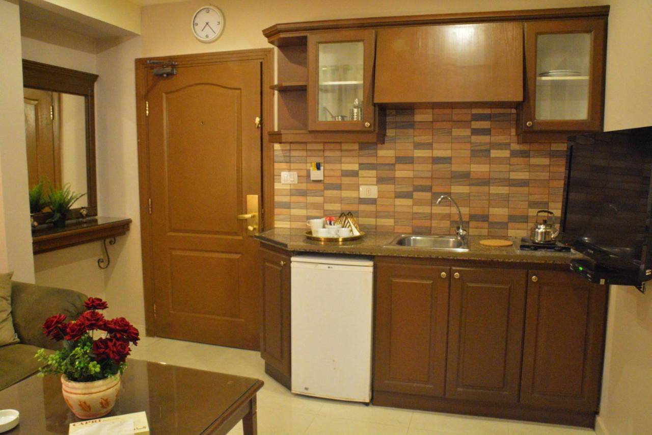 Capri Hotel Suites Ammán Kültér fotó